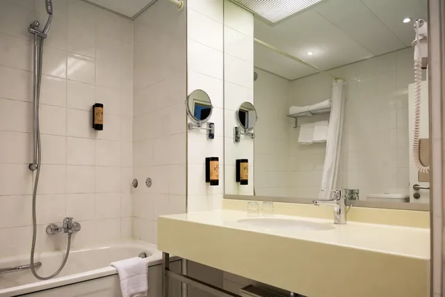 غرفة قياسية بسرير مزدوج أو سريرين منفصلين، Sylter Hof Hotel 8/8