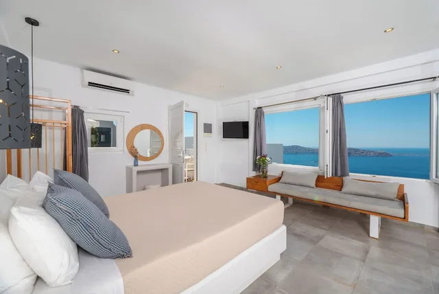 Panoramic, Suite, 2 Double Beds, Sea View, Gizis Cliffside Suites 5/8