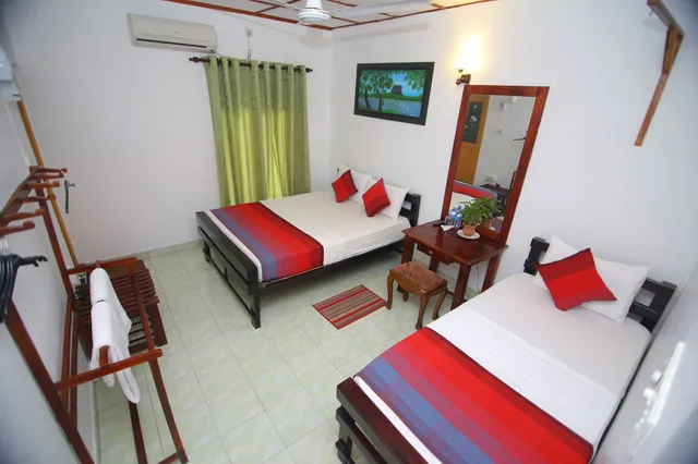غرفة ديلوكس بسريرين منفصلين، Thilaka City Hotel 4/10