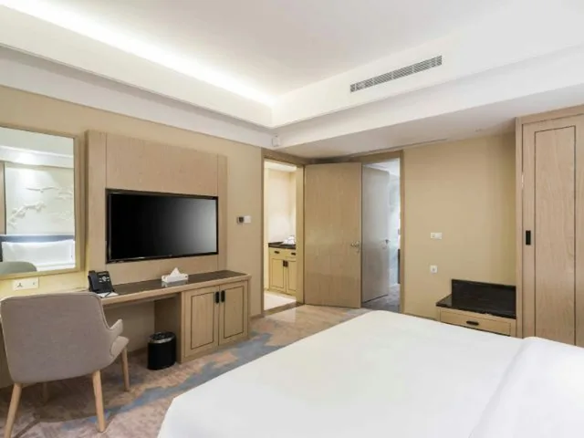 Junior Suite (JSUK)، عابر خميس مشيط(Aber Khamis Mushait) 2/4