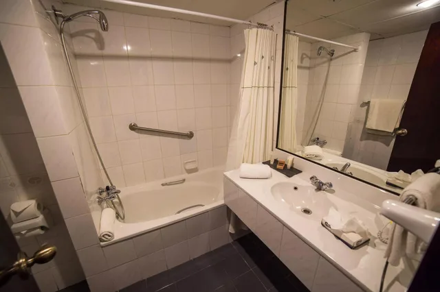 غرفة سوبيريور بسريرين منفصلين بإطلالة على الحديقة، Hotel Bosque de Renaca 4/4