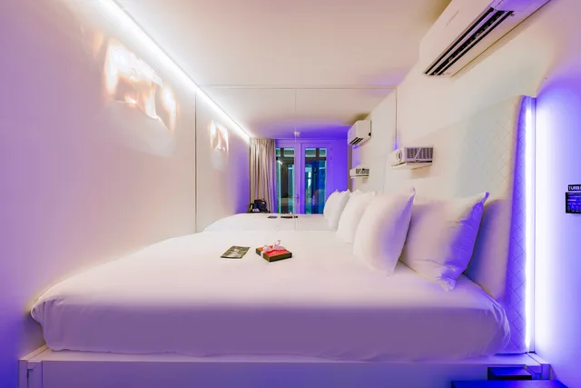 Party, Double Bed، Supper Hotel 1/3