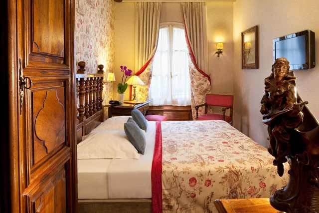 غرفة قياسية بسريرين منفصلين، Hotel Left Bank Saint Germain 8/9