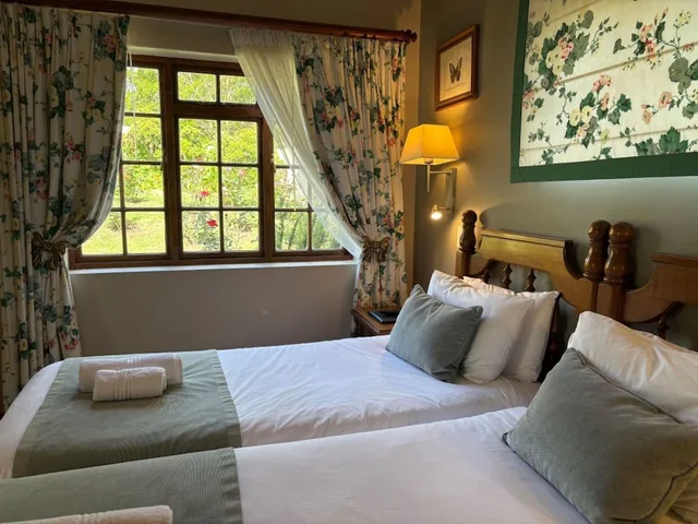 Rose Court, Twin Beds، Eight Bells Mountain Inn 2/5