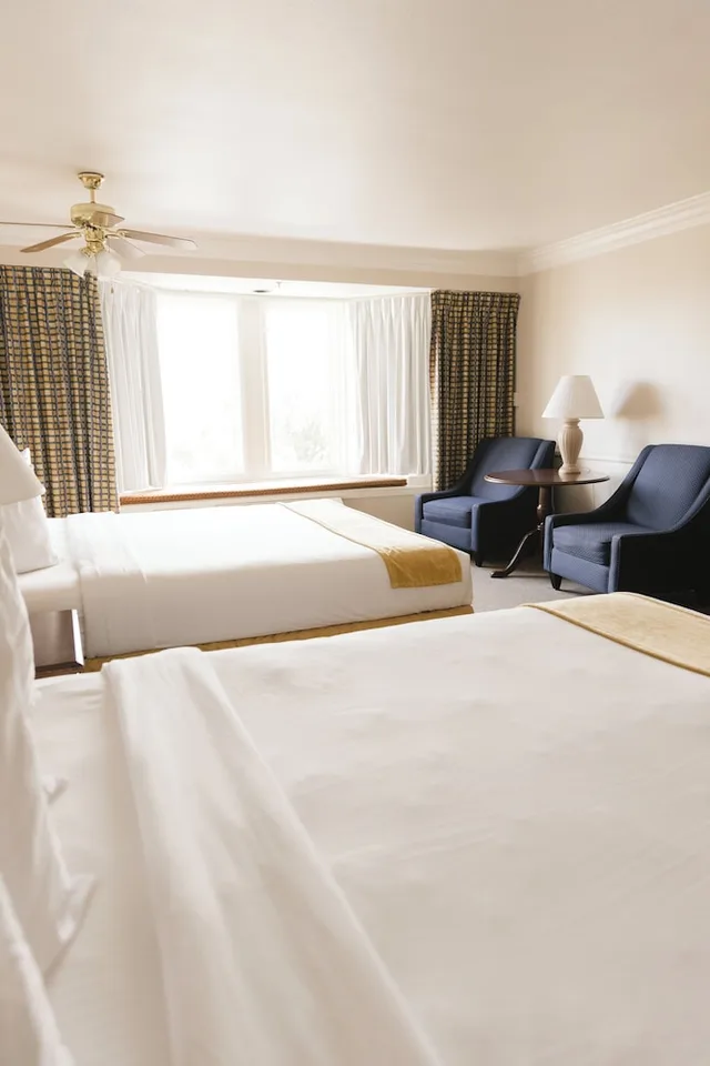Tower, Executive, 2 Queen Beds، HISTORIC SANTA MARIA INN 5/8