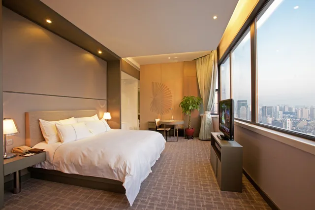 غرفة تنفيذية بسرير كينج، Hangzhou Tower Hotel 4/10