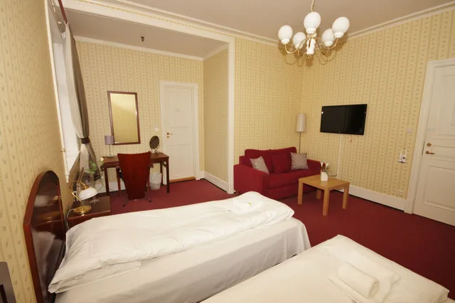 Deluxe, Double Bed, Mountain View, Sofa, BEST WESTERN SAUDA FJORDHOTELL 1/2