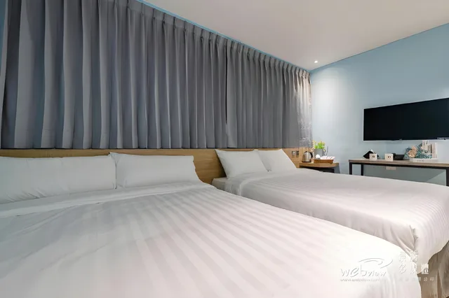 غرفة رباعية بسريرين كوين، Prince Hotel 1/3