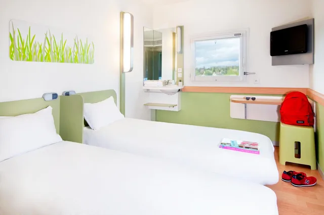 غرفة ثلاثية بسرير بطابقين، Ibis Budget Caen Gare 5/10