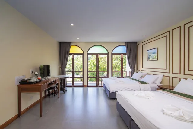 غرفة عائلية بسريرين مزدوجين بإطلالة على الحديقة، Baan Imm Sook Resort 4/10