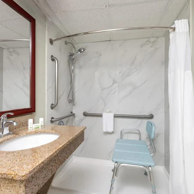 غرفة بسريرين مزدوجين، Wingate by Wyndham Kansas City 7/7