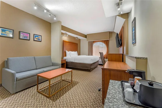 جناح بسرير كينج، Comfort Suites Monroeville - Pittsburgh East 4/7