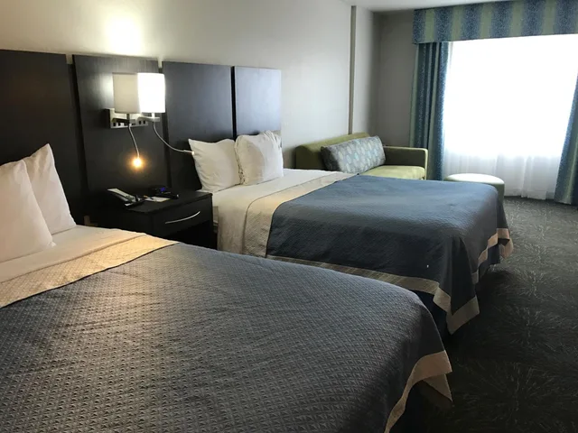 جناح استوديو بسريرين كوين مع أريكة، Days Inn & Suites by Wyndham East Flagstaff 2/6