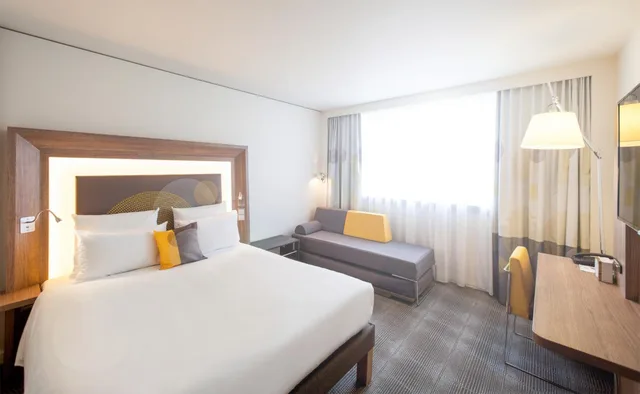 غرفة عائلية بسرير مزدوج مع أريكة، Novotel Amsterdam Schiphol Airport 8/10