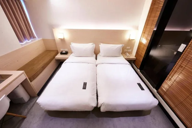 غرفة قياسية بسريرين منفصلين، Swiio Hotel 1/2