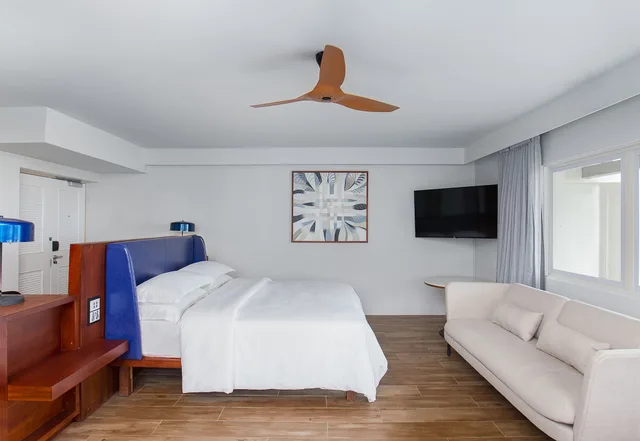 Studio, King Bed, Ocean Front، Sheraton Fiji Golf and Beach Resort 1/3