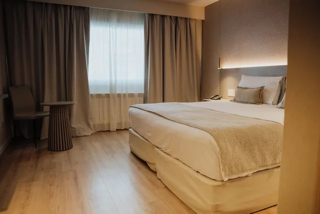 جناح جونيور بسرير مزدوج وسرير فردي، LAS LENGAS HOTEL 1/8