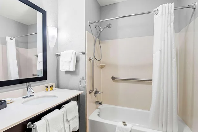 غرفة بسريرين كوين لذوي الإعاقة، Best Western Plus Magee Inn & Suites 5/5