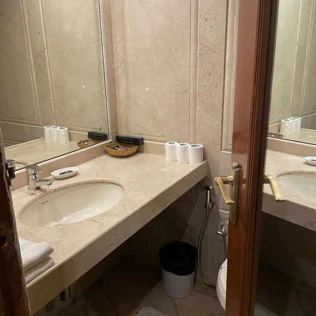 غرفة تنفيذية بسرير كينج، Hotel Kohinoor Executive 9/10