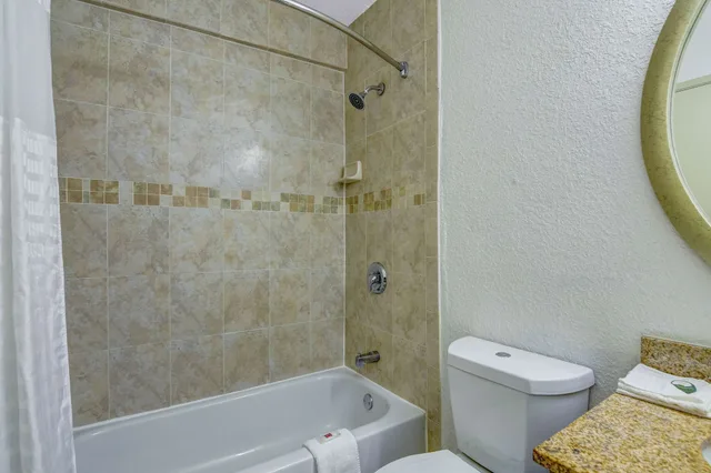 غرفة قياسية بسرير كينج، Motel6 Atlanta, GA - Downtown 7/8