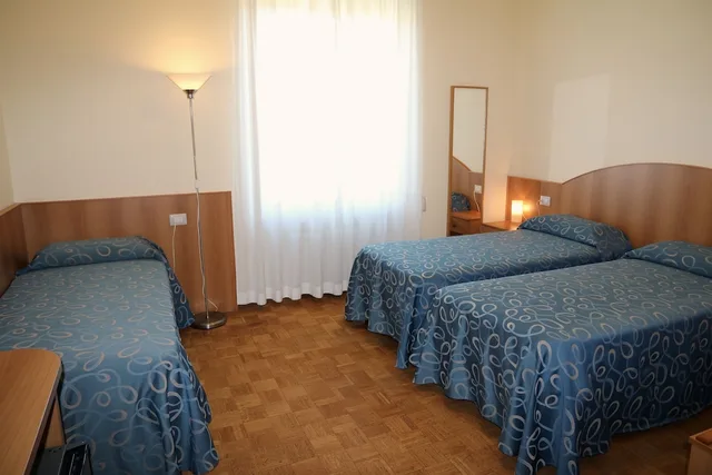 غرفة ثلاثية بسرير مزدوج وسرير فردي، Hotel Palladio 1/3