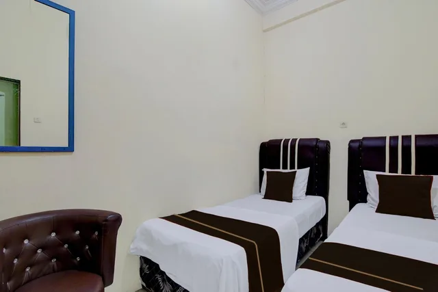 Standard Twin, Hotel O Pekanbaru near Mall Ciputra Seraya formerly Lotus Inn 1/1