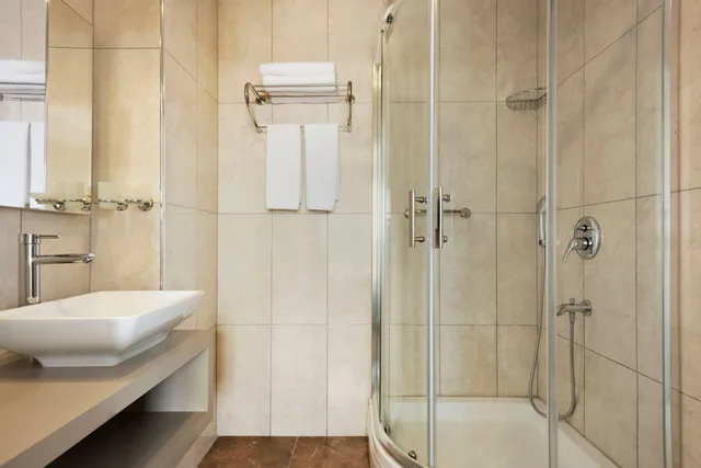 جناح بسرير كوين للمدخنين، Hawthorn Suites By Wyndham Cerkezkoy 2/2