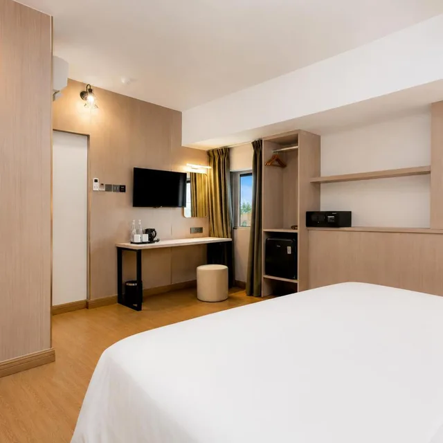 غرفة بريميوم تنفيذية، Ming Paragon Hotel 1/5