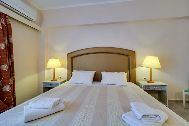 Classic, 3 Beds, Calamos Beach Family Club Hotel By Anayia All Inclusive Resorts 2/3