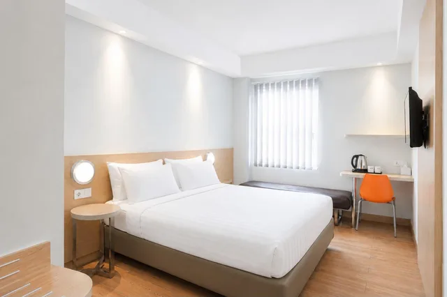غرفة ديلوكس بسرير كوين، Indie Styles Hotel Malioboro 2/2