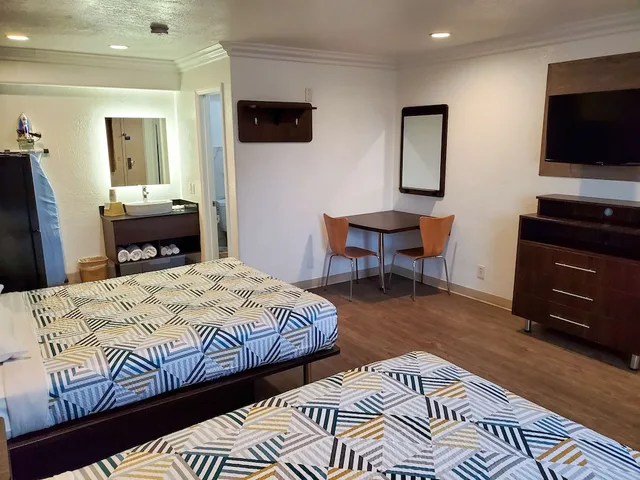 غرفة ديلوكس بسريرين مزدوجين، Studio6 National City, CA - Naval Base San Diego 3/7