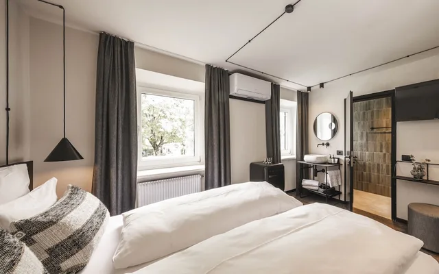 غرفة اقتصادية بسرير كوين، Hotel Löwenhof 1/2