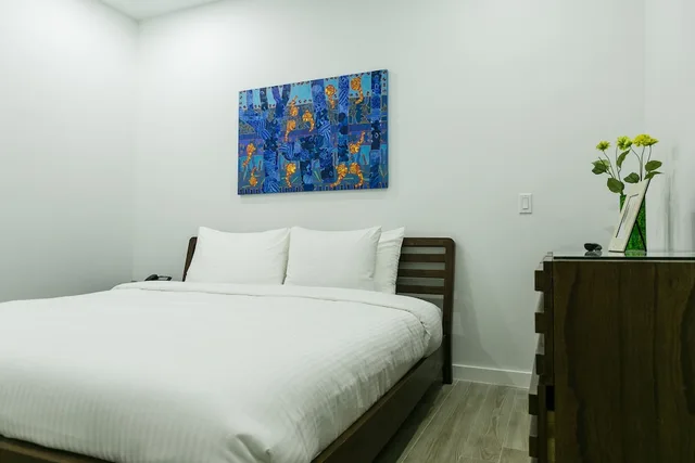 Condo, Standard, Queen Bed, Blue Residences Aruba 1/2