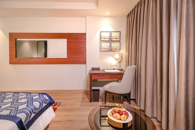 غرفة تنفيذية بسريرين منفصلين، HOTEL SOFTEL PLAZA 3/4