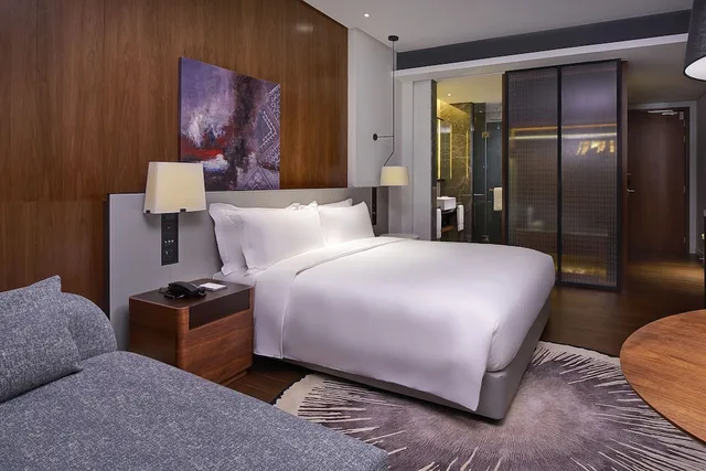 غرفة كلوب تنفيذية بسريرين منفصلين، Le Meridien Petaling Jaya (ex New World Petaling Jaya) 1/8