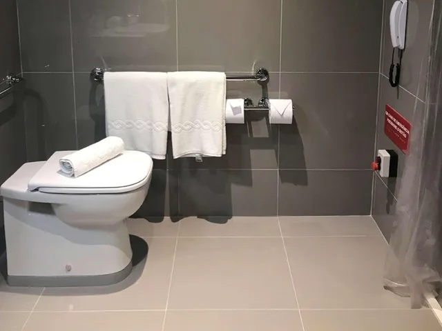 غرفة سوبيريور بسرير كوين لذوي الإعاقة، Novotel Curitiba Batel Hotel 7/8