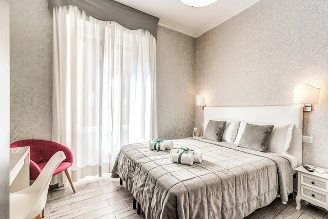 Room, Double Bed, External Bathroom, Marta Inn (ex Da Marta and Alida all Esquilino) 1/3