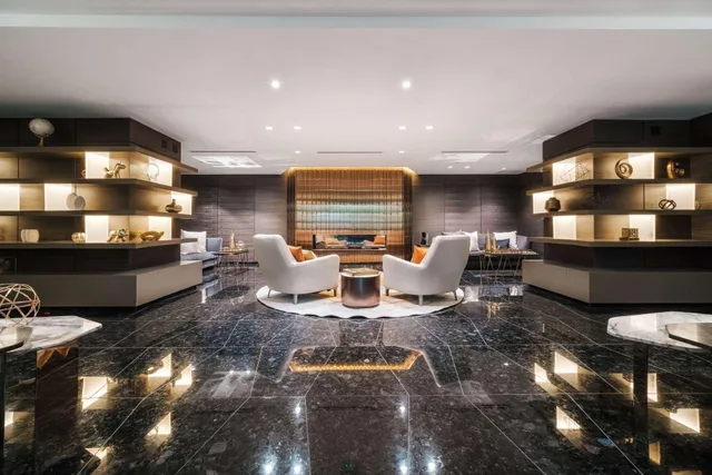غرفة تنفيذية، Paradox Hotel Vancouver 1/1