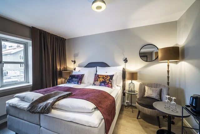 غرفة مفردة بسرير كوين، Molla Hotel 1/7