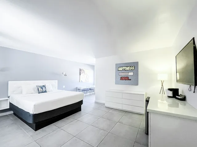 استوديو بسرير كينج لذوي الإعاقة، Royal Palms Resort And Spa A North Beach Village Resort Hotel 3/5