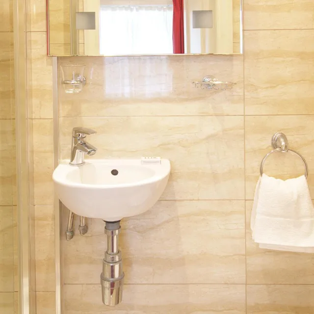 غرفة مفردة، Balmoral House Hotel 5/8