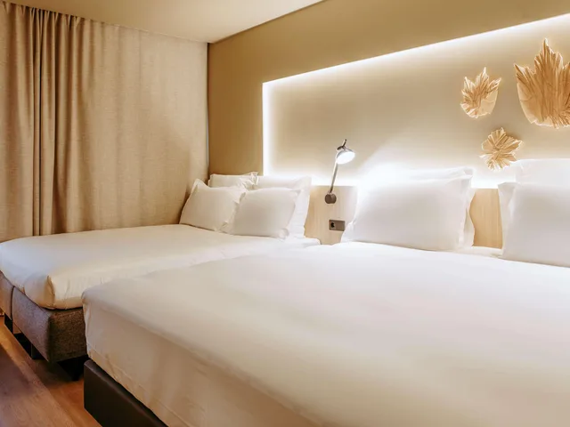 غرفة سوبيريور بسرير كينج مع أريكة، Mercure Fatima 3/10