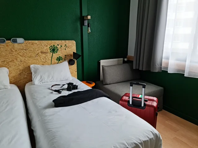 غرفة كلاسيكية بسريرين منفصلين، Greet Hotel Evreux Centre 2/6