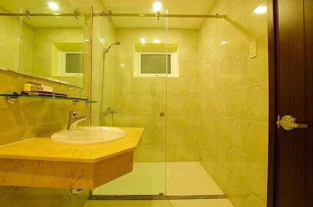 Standard, Double Bed, No Window، Alanis Lodge Phu Quoc 3/3