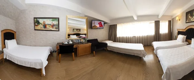 غرفة رباعية، Aprilis Hotel 6/10