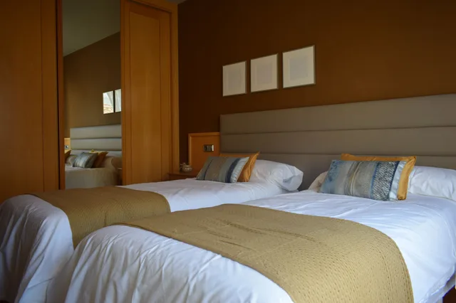 شقة بأربعة أسرّة بغرفتي نوم مع أريكة، Apartamentos Vida Mar de Laxe 2/5