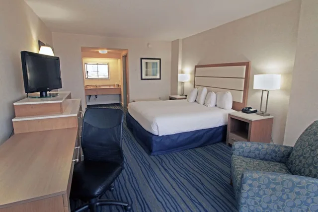1 Bedroom, Suite, 2 Queen Beds, Coast View, Accessible، Wyndham Virginia Beach Oceanfront 3/5