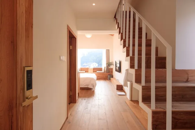 دوبلكس عائلي بسرير كوين بإطلالة على الجبل بشرفة بغرفتي نوم، Hangzhou Moju Boutique House 5/9