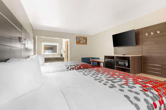 غرفة بسريرين كوين للمدخنين، Econo Lodge Inn & Suites Near Lackland AFB San Antonio, TX 4/7