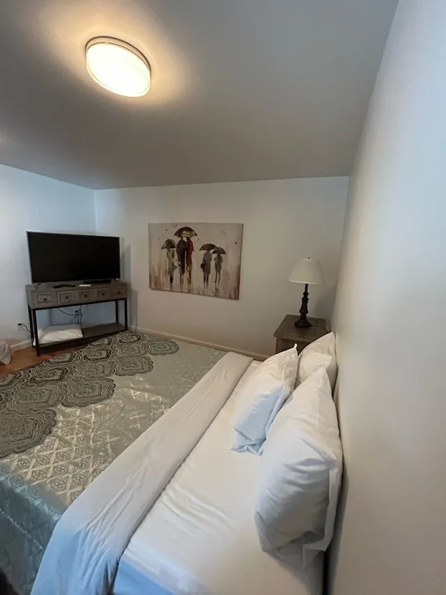 غرفة ديلوكس بسرير كوين، Complexe Dix80 1/5